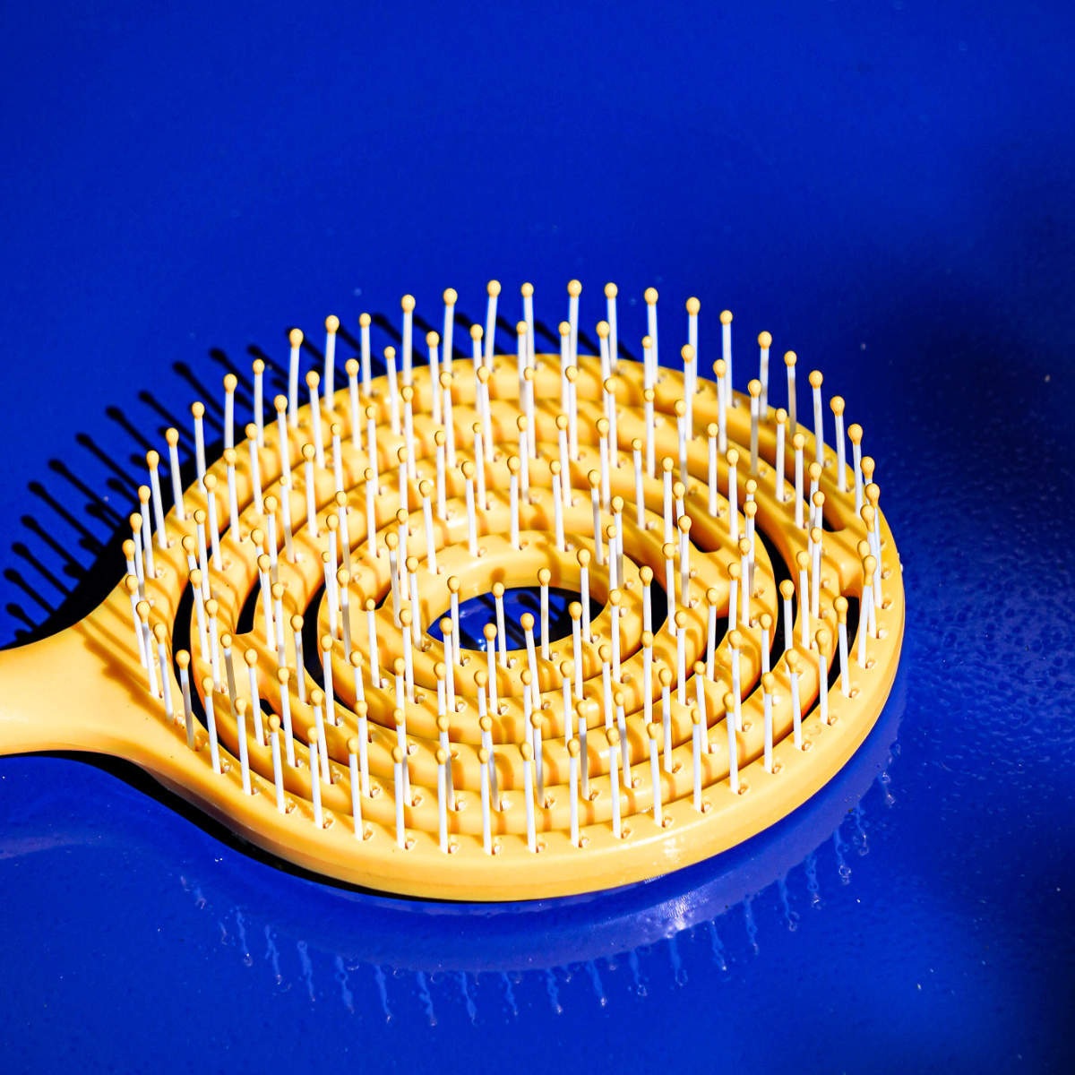 Brosse Démêlante & Massante Julie Merian